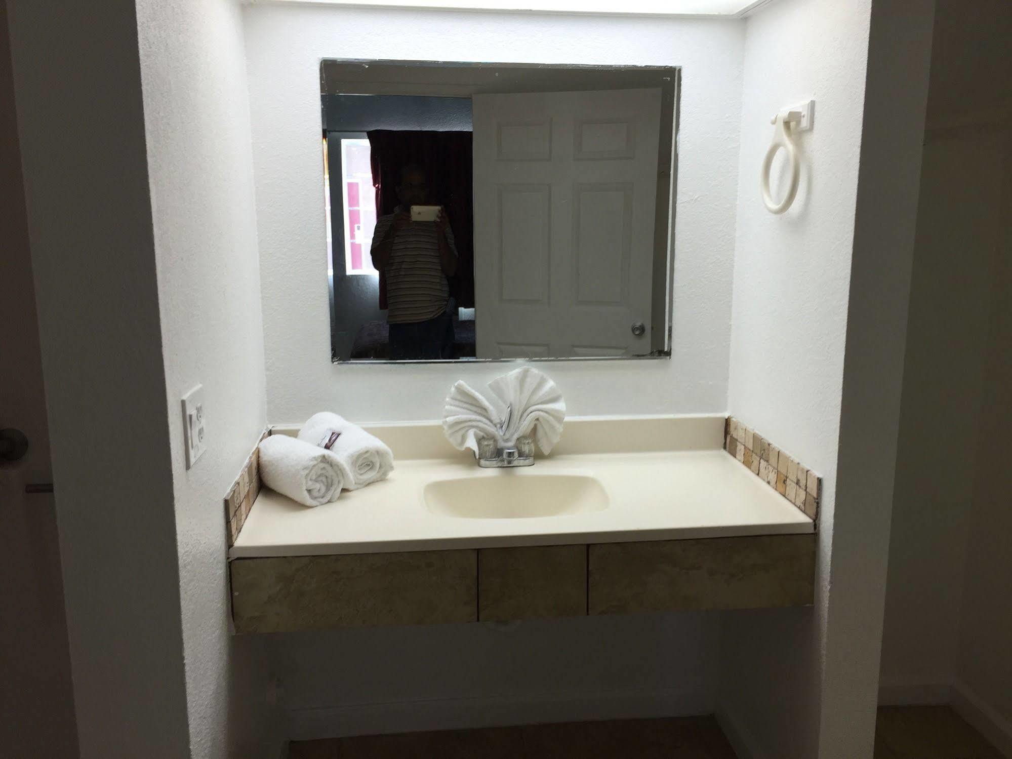 Hotel Villa Serena El Cajon Luaran gambar